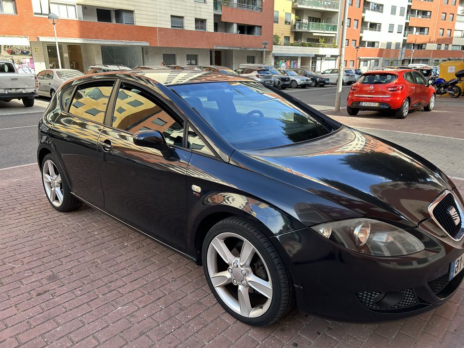 Seat leon 2.0tdi 140cv dsg foto 2