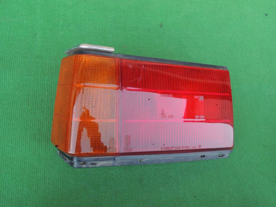 Lampa tył tylna lewa europejska Mitsubishi Lancer 2 II 79,80,81,82,83