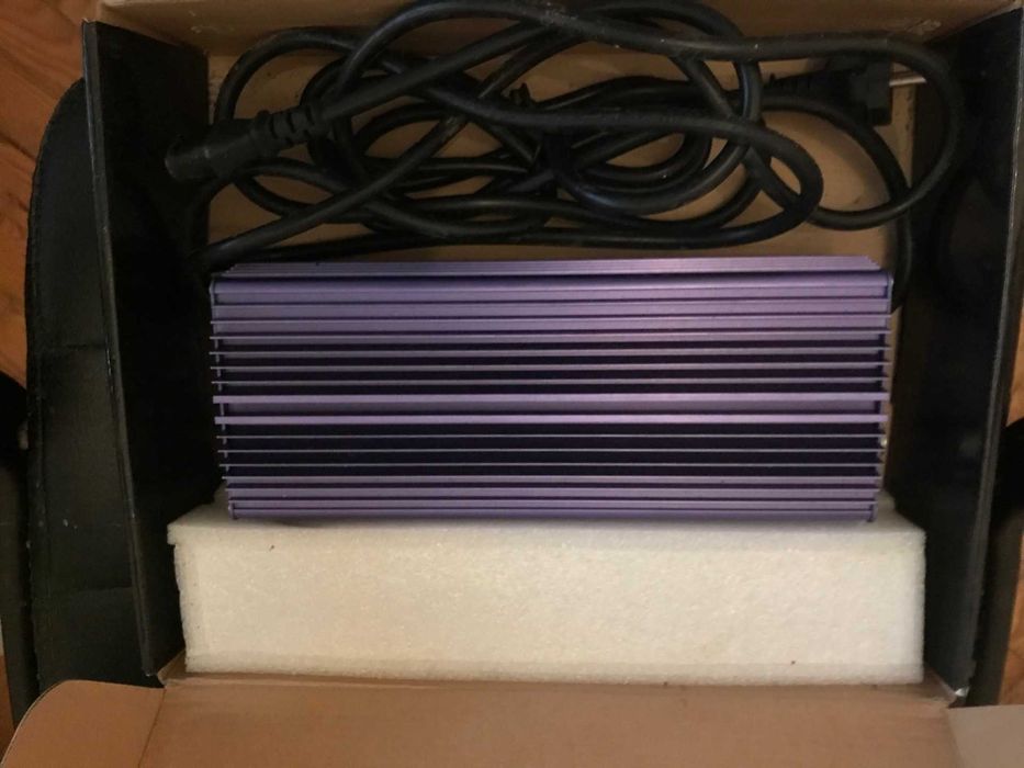 luamtek 600 watt quase como nueva