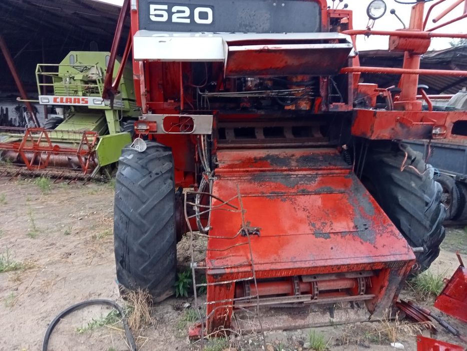 Części do kombajnu Massey Ferguson 520,5300