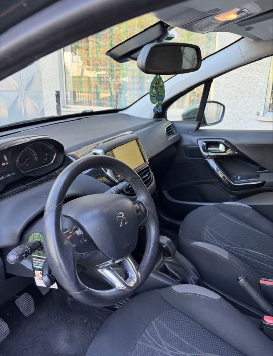 Peugeout 208 , 1.4 , diesel