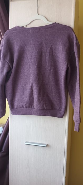 Bluza fioletowa z napisem
