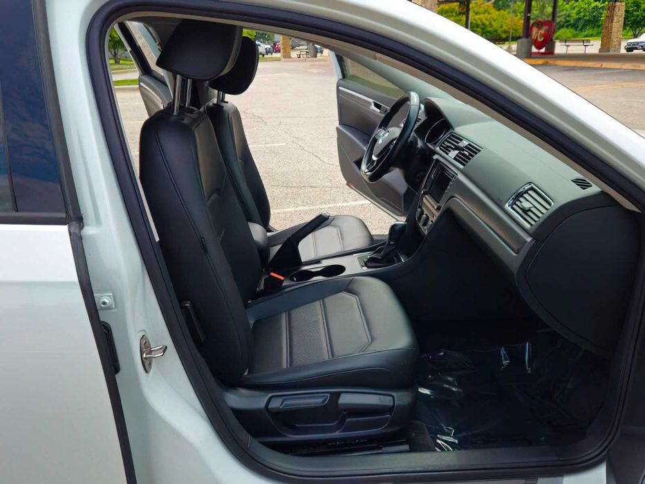 Volkswagen Passat      2018