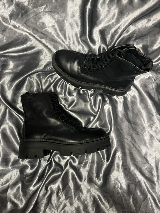 шкіряні ботинки Tamaris жіночі черевики ботинки кожаные ботинки берцы