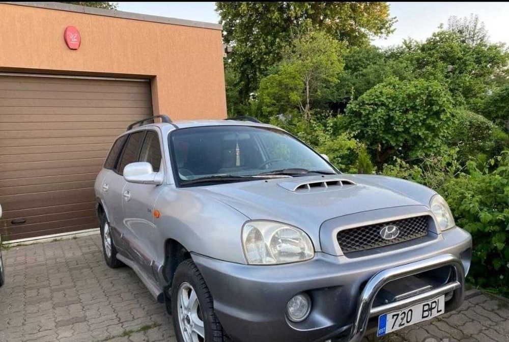 Продам Hyundai Santa Fe.