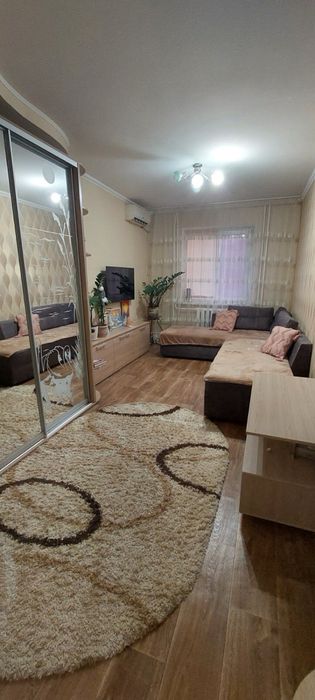 Продається 2 к кв вул. Г.Крут