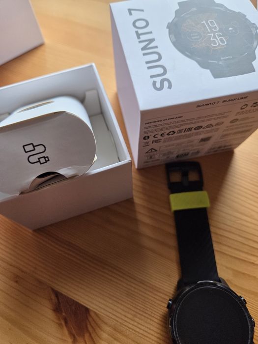 Smartchwatch SUUNTO 7 BLACK LIME