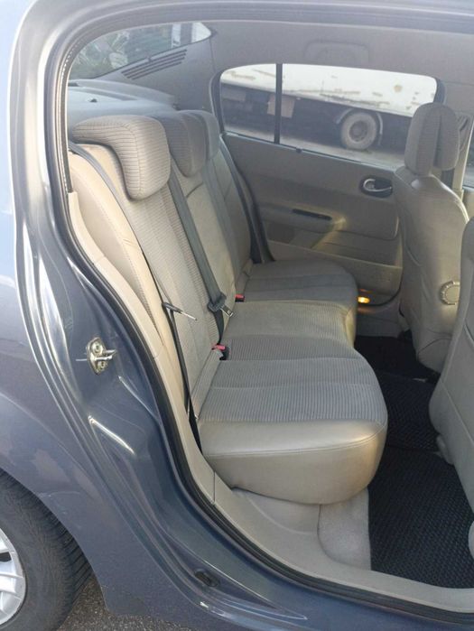 Продам Renault Megane 2006 в отличном состоянии.