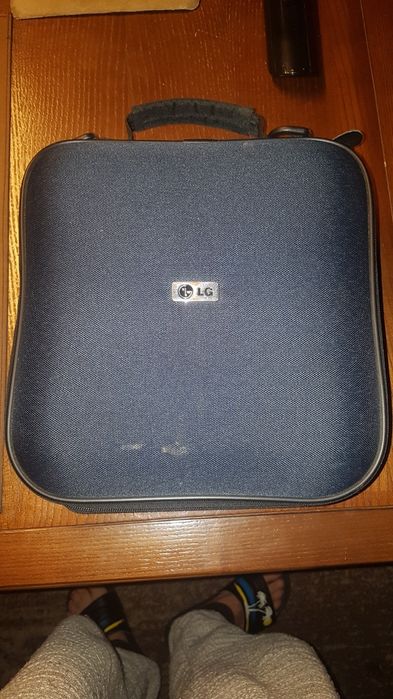 продам DVD проигрыватель LG