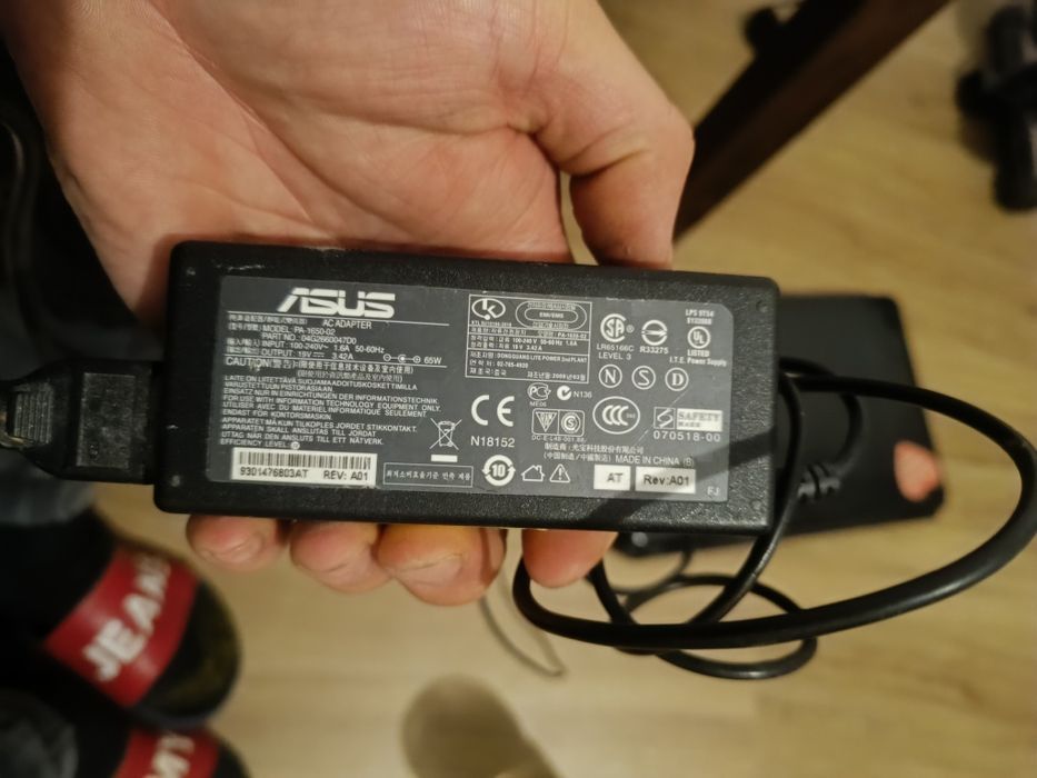 Laptop Asus F52Q