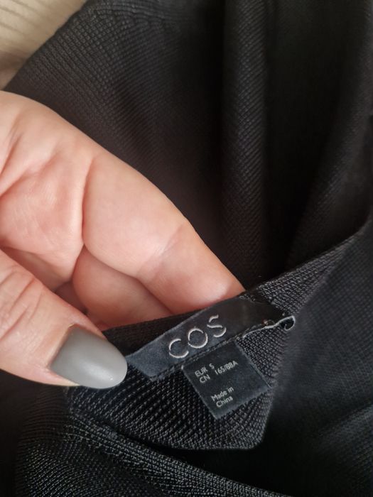 Футболка COS, трикотаж, розмір S-M