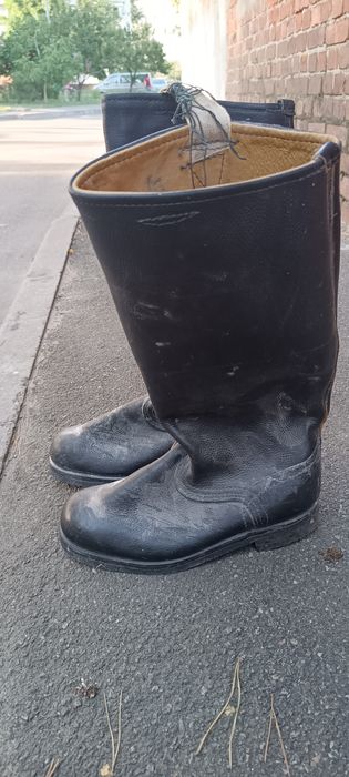 Нові шкірані офіцерські чоботи 41 розмір