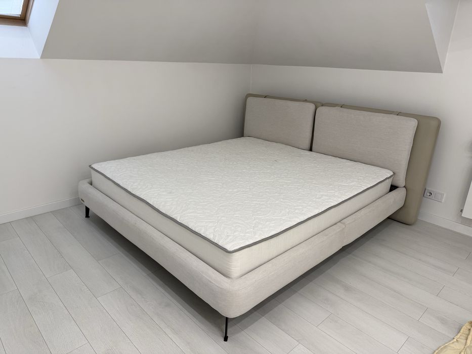 Кровать матрас спальня
