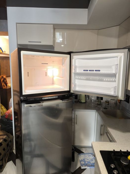 Холодильник whirlpool