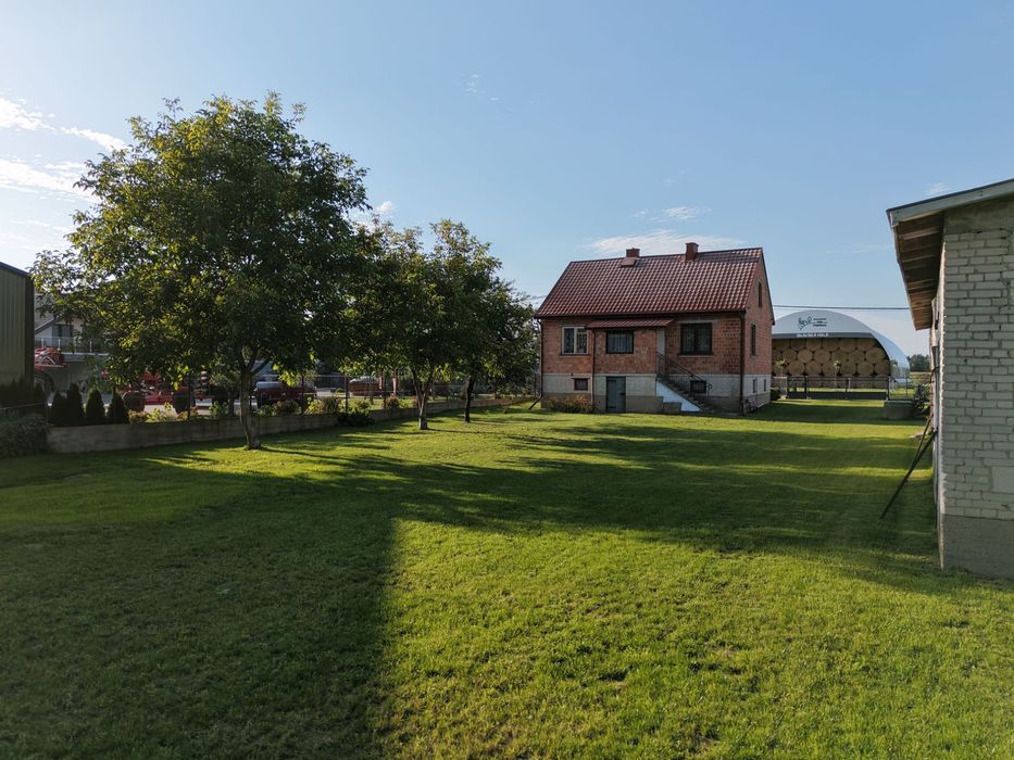 Siedlisko 1500 m² | Dom 100 m² + budynki gospodarcze | 15 min od Ostrołęki | 115 km do Warszawy