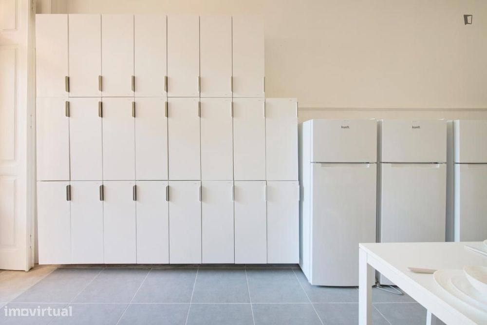 Quarto - localizado em Entrecampos Lisbon