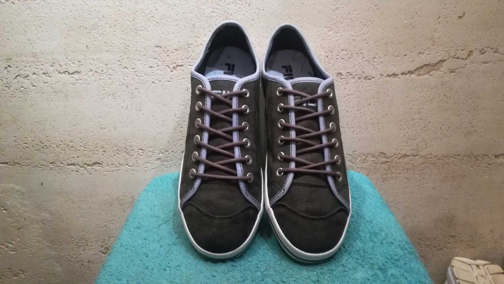 Trampki FILA r.41 stan idealny