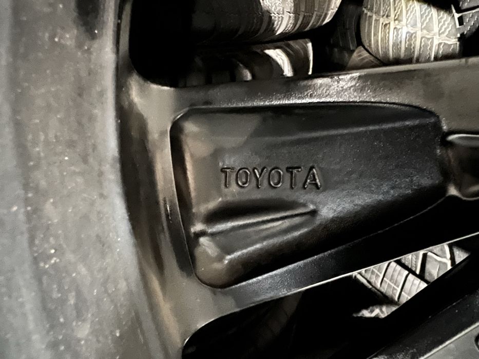 R18 5x114,3 Toyota Rav4 Toyota C-HR 5 114.3 2024рік