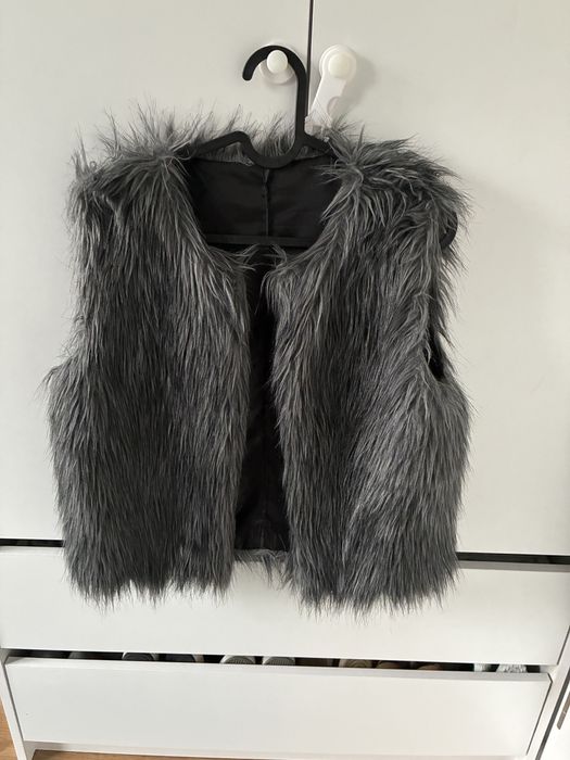 Futerko w kolorze szarym