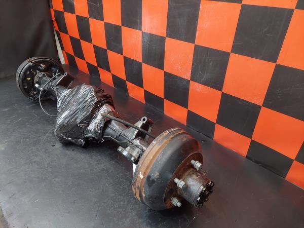 Eixo traseiro discos NISSAN Cabstar E Chassis (TL_, VL_)