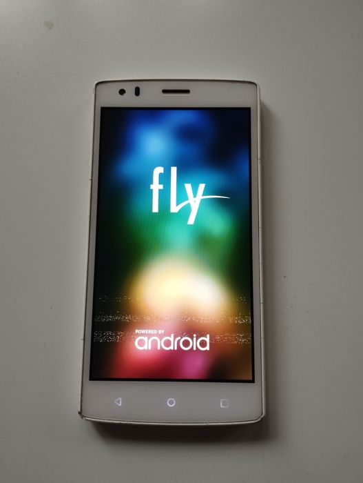 Смартфон Fly FS502