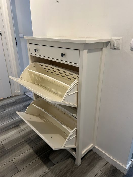 Szafka na buty Ikea HEMNES