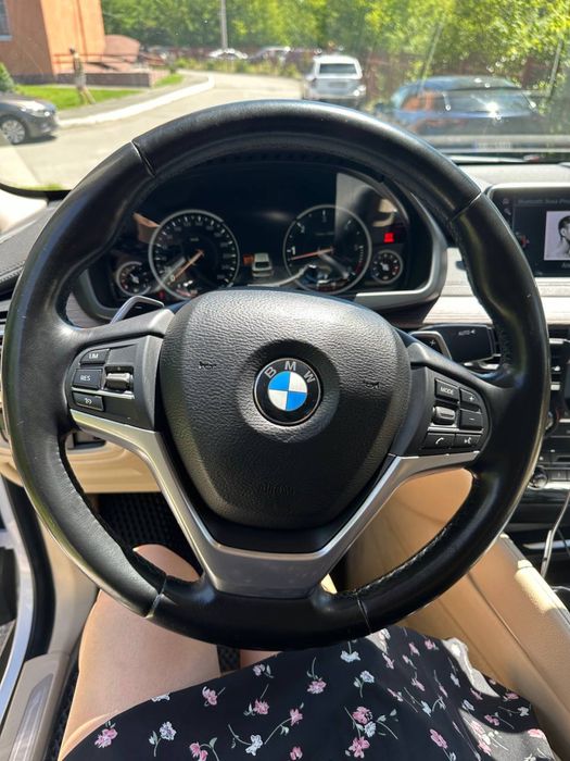 Продам BMW X6 власник