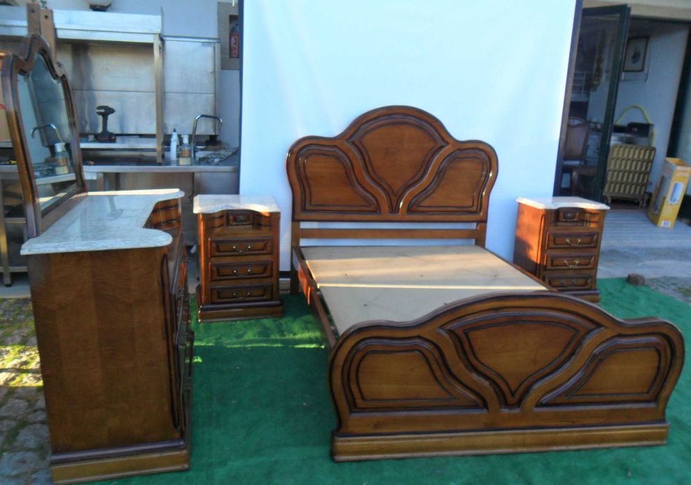 Mobília de quarto de casal completa