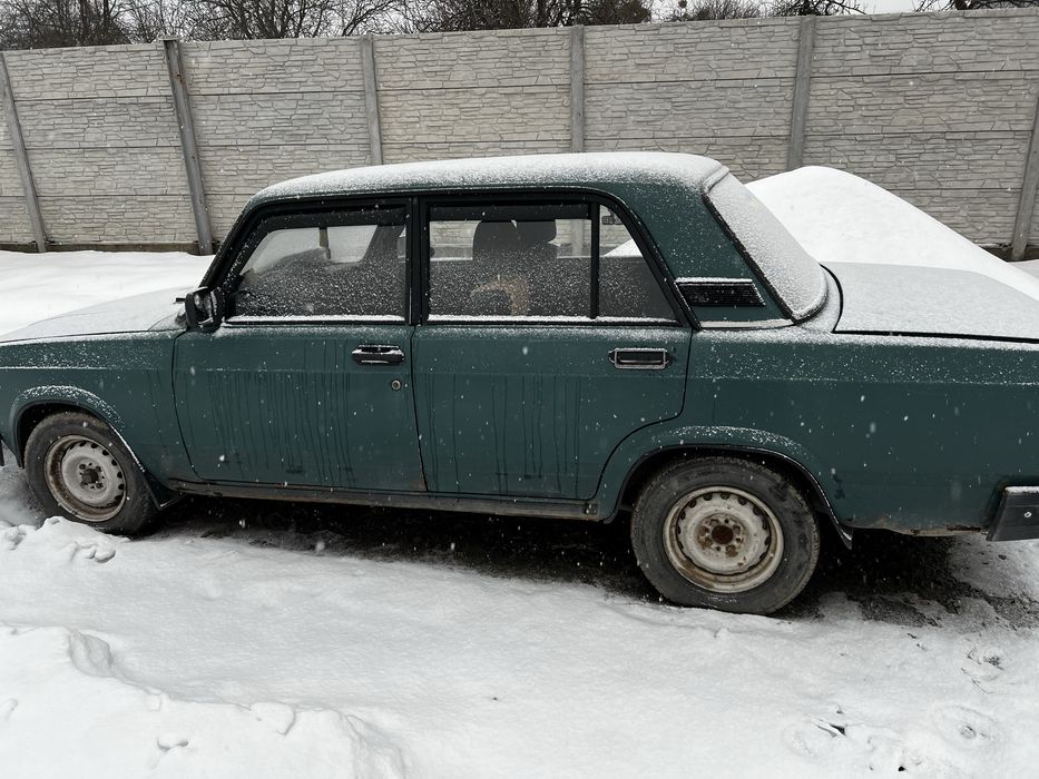 Продам ваз 2107.