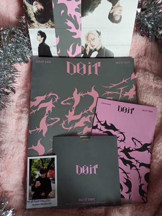 Офіційний альбом Stray Kids  DO IT ( It ver.) Відкритий!