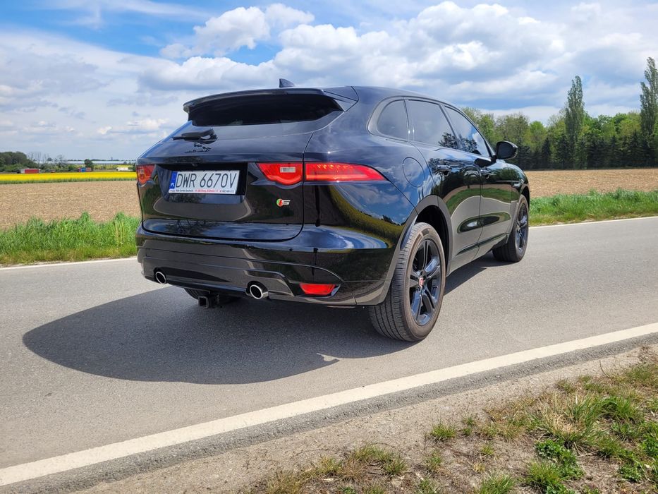 jaguar fpace 2.0 300KM perfekcyjny