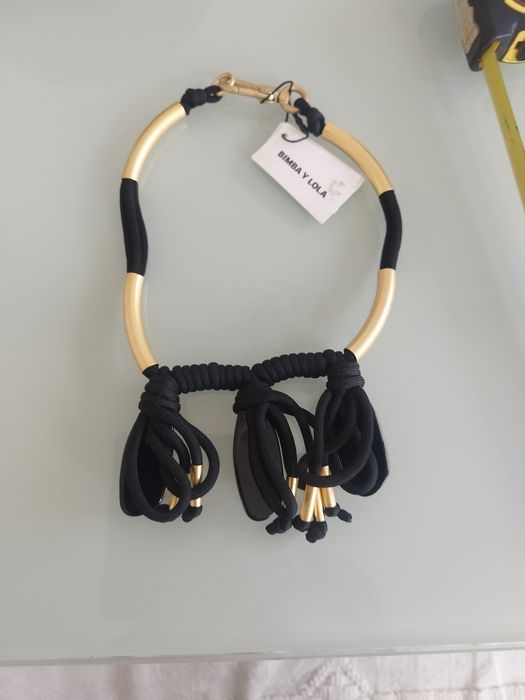 lindo colar Bimba Y Lola nunca usado