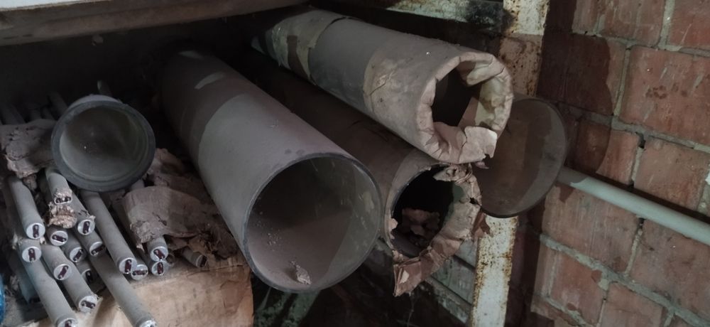 Скляні труби різного діаметру