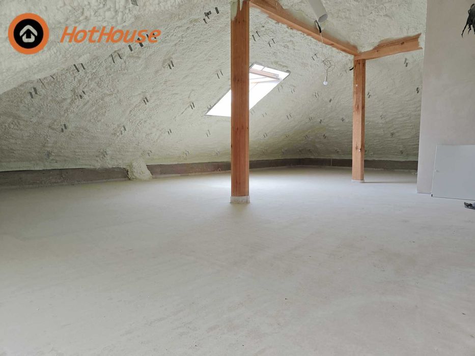 Ocieplenia, Izolacje poddaszy - Piana PUR, celuloza, wełna skalna