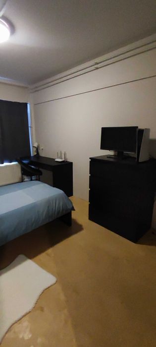 Quarto completo Malm e secretaria MICKE