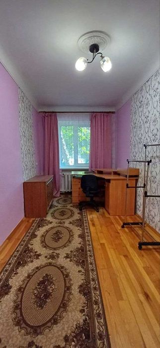 Готова до проживання євро 3к квартира з балконом та кладовою