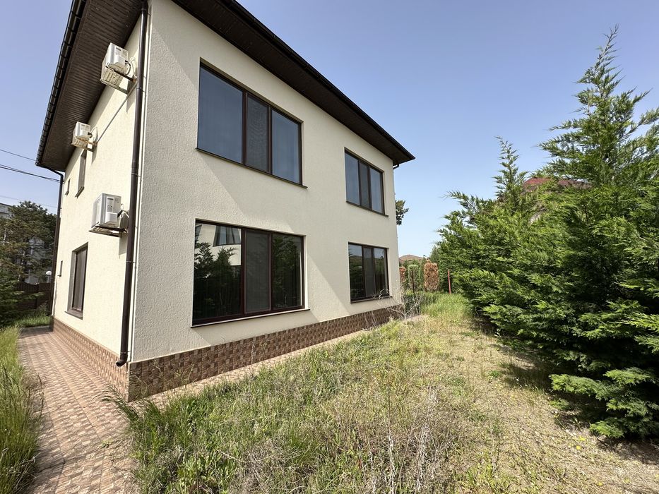 Шикарный дом в Коблево у моря