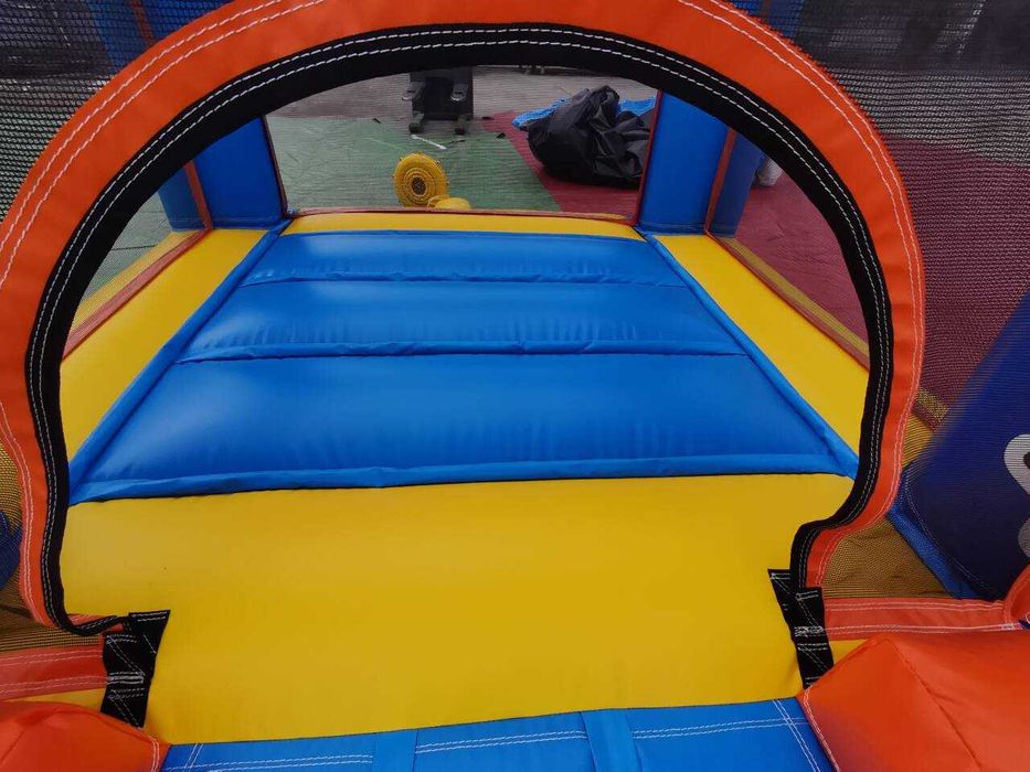 Insufláveis NOVOS em lona profissional