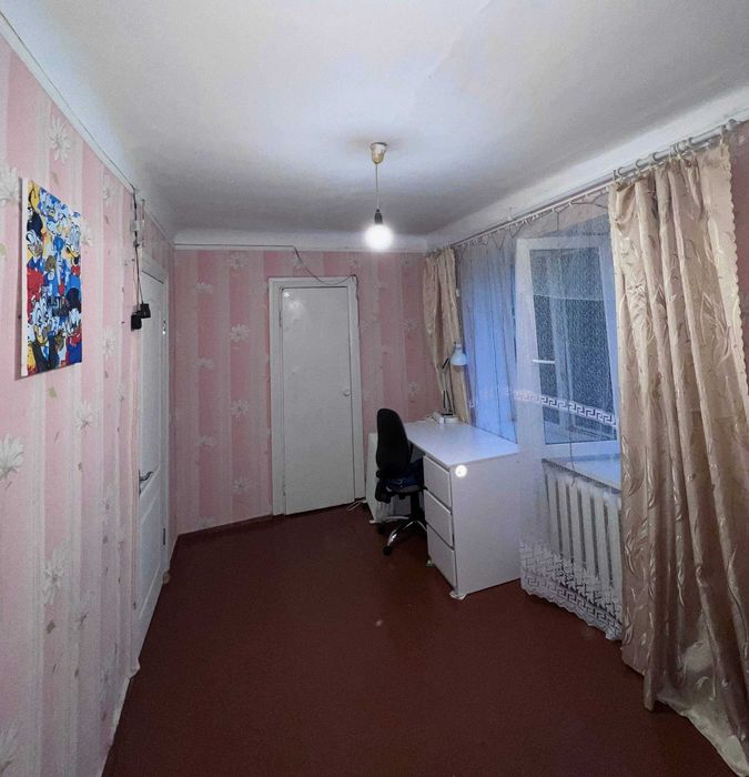 Продам квартиру в м. Зміів