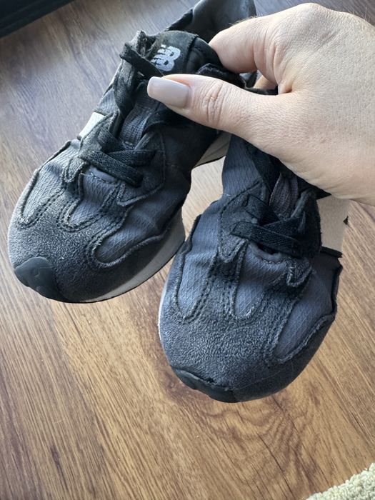 New Balance brancos 30