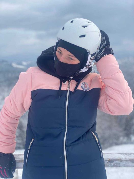 Лижний костюм (жіночий)