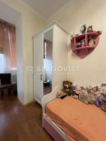 Продаж 3-к. з ремонтом 110м2, метро Печерська, вул. Коновальця_32_ЖК Митець