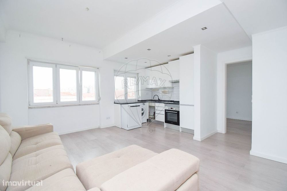 Apartamento T2 para venda — Algueirão-Mem Martins, Lisboa