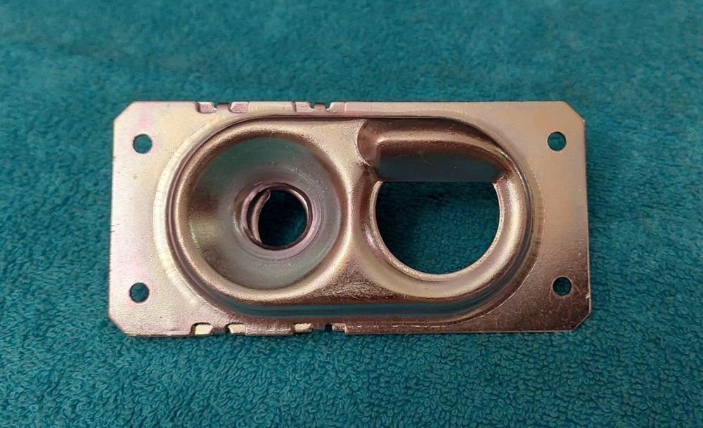 Trinco Capot Volkswagen Golf Jetta Mk2 - Inferior