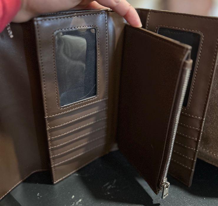 Vendo conjunto parfois