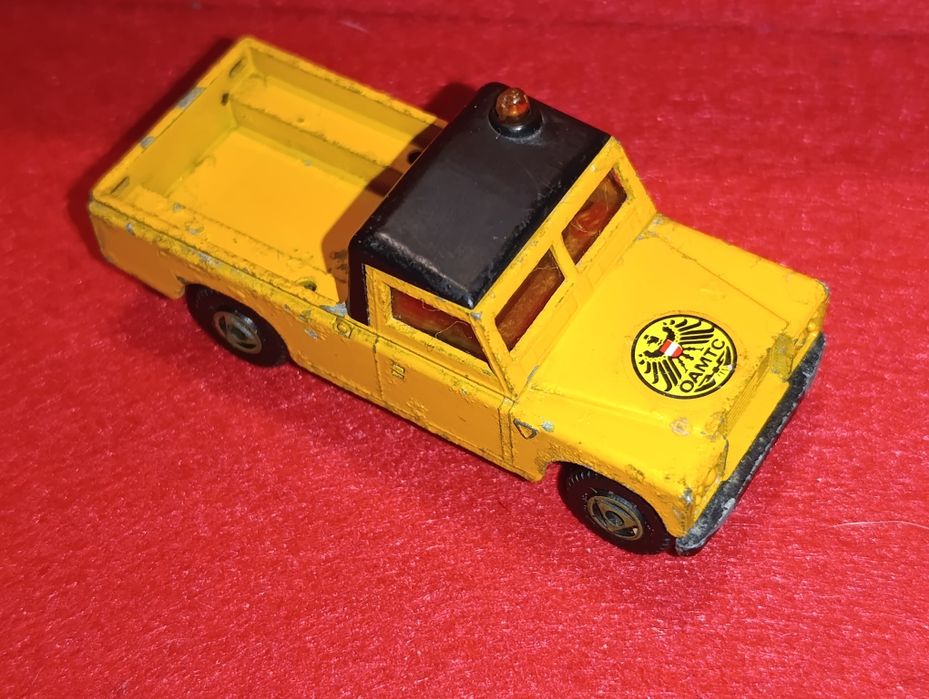 Miniatura EFSI Toys Land Rover OAMTC