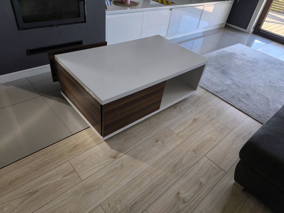 Stolik kawowy, ława