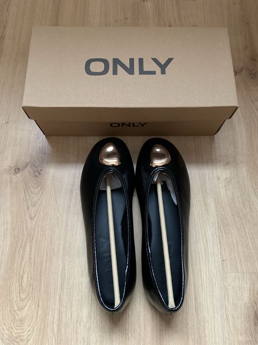 Buty damskie.