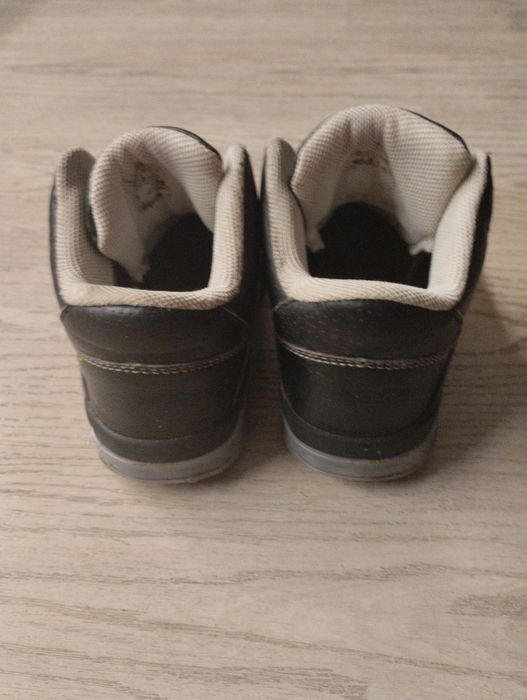 Star Wars buty roz. 28