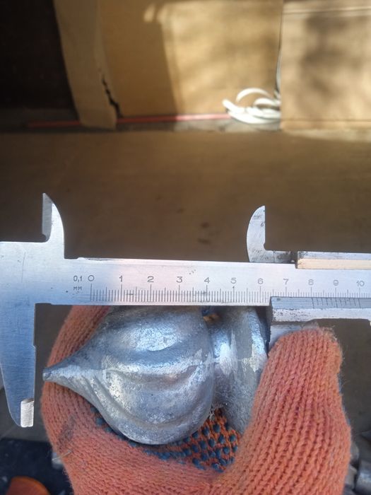 Заглушкі для труб забора